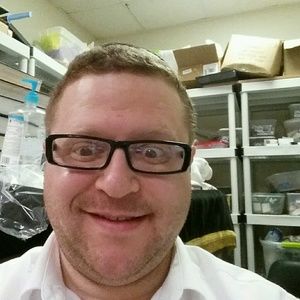 Meet your Posher, Eli